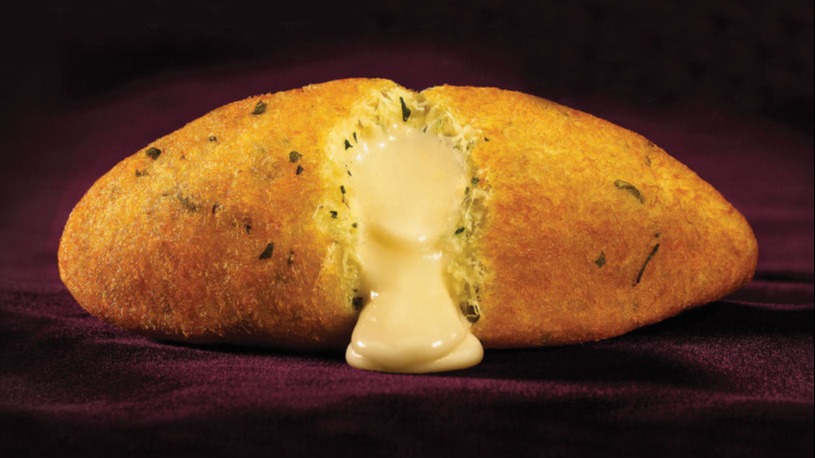 Pastel de bacalhau com queijo